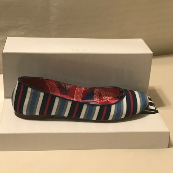 Nine West red white and blue flats - Picture 2 of 5